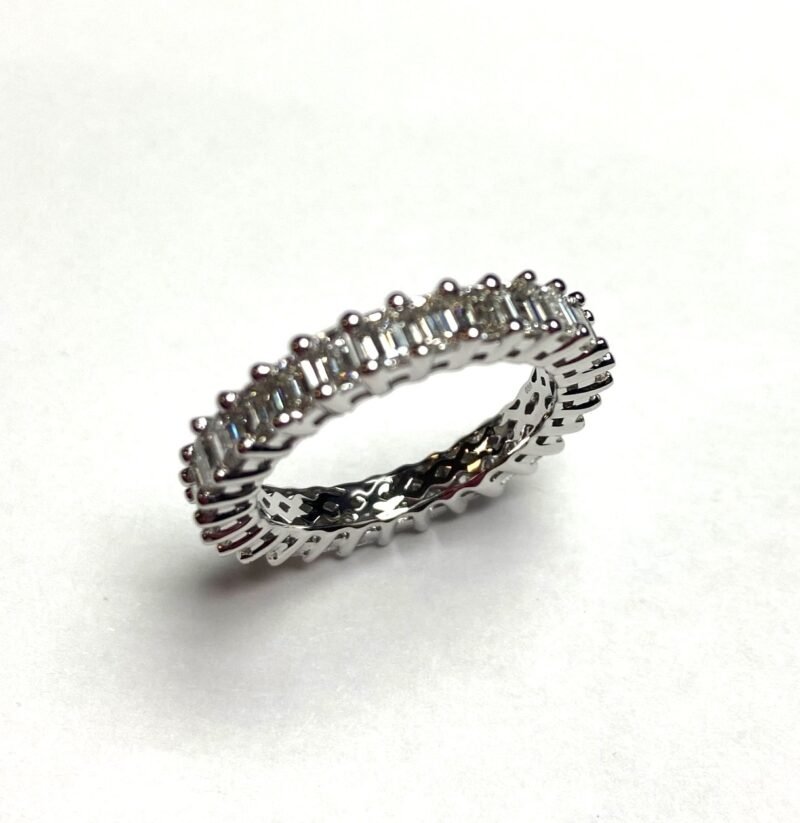 AR13074W6 - 14K White Gold Eternity Band