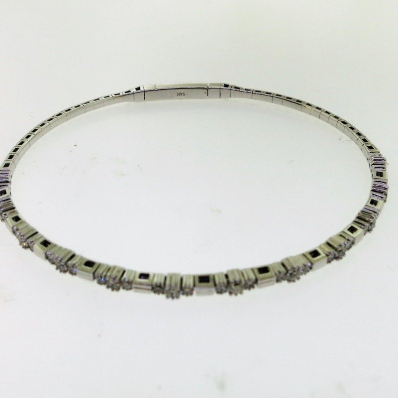 B228W - 14K White Gold Bangle