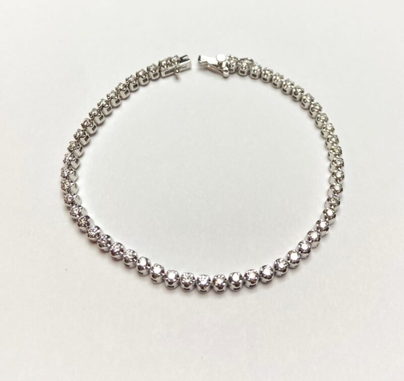 BR1A200L700W - 14K White Gold Bracelet