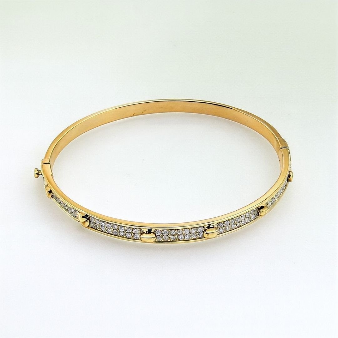 Beige Modern Elegant Jewelry Shop Instagram Post (1)