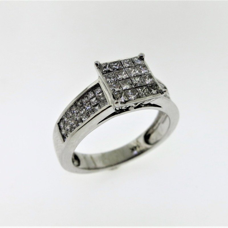 CO22018LSW - 14K White Gold Engagement Ring
