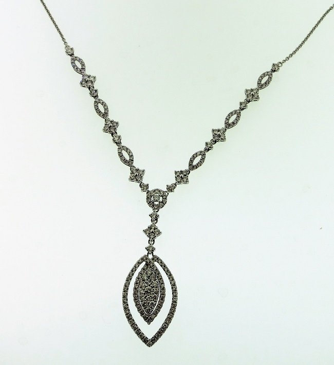 18K White Gold Necklace