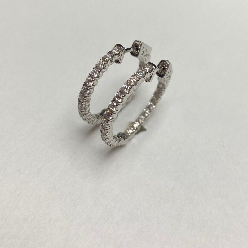 E912CEW - 14K White Gold Hoop Earrings