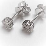 ER524W - 14K White Gold Stud Earrings
