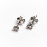 ER532W - 14K White Gold Stud Earrings