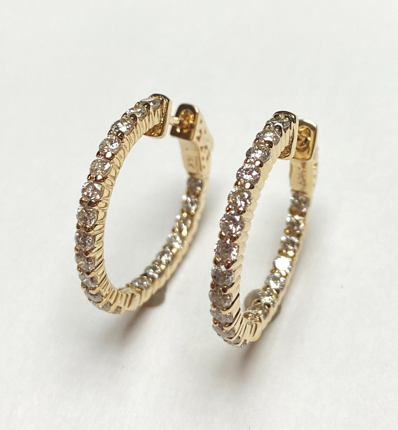 F142-5MCEY55 - 14K  Hoop Earrings