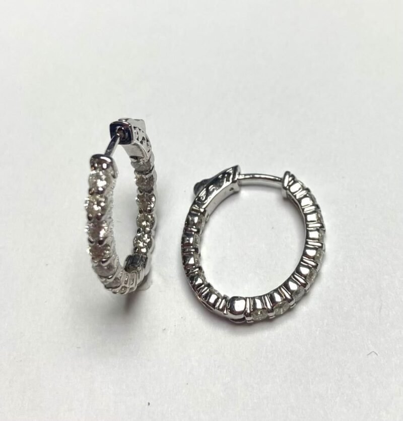 F223-10VSCEW - 14K  Hoop Earrings