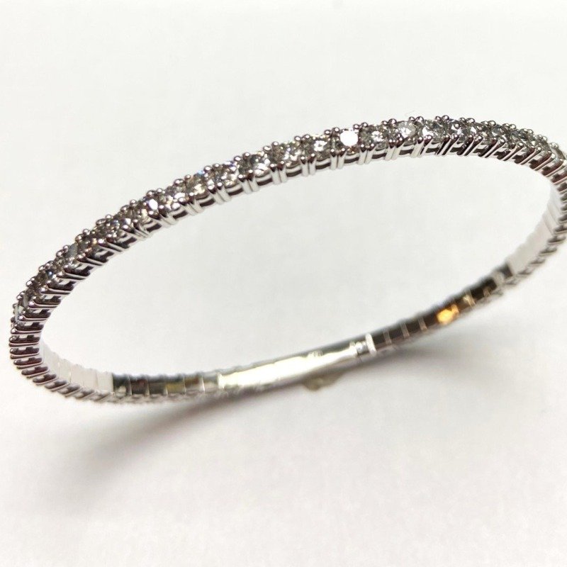 FB27PAVW1 - 14K White Gold Bangle