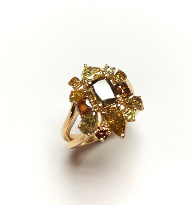 FCR725T-Y8MU - 18K Yellow Gold Fashion Ring