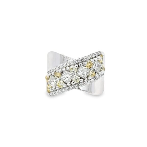 FCR737X-W4132 - 14K White Gold Fashion Ring