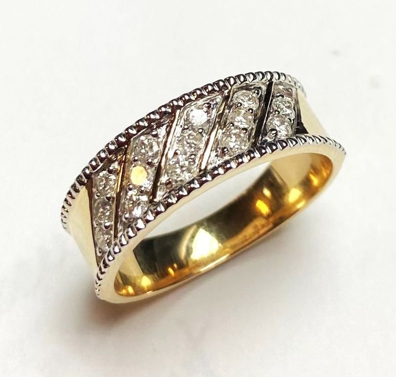 FJMR611Y - 14K Yellow Gold Gents Ring
