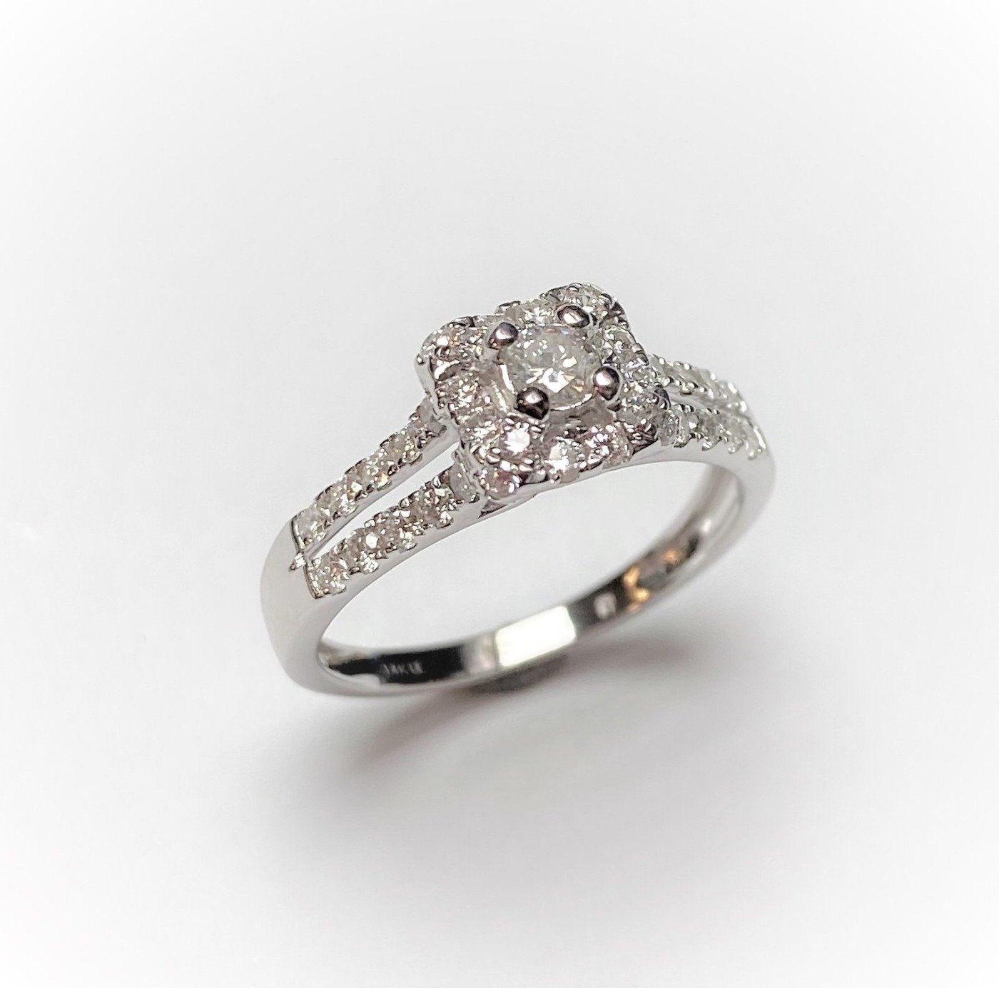 FORR6740W - 14K White Gold Engagement Ring