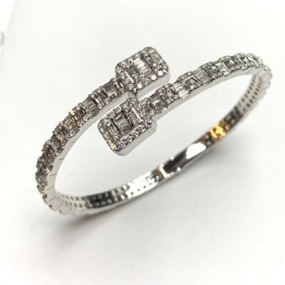GFBR00914W - 14K White Gold Bangle
