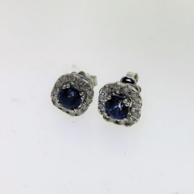 HER935WJSA -   Stud Earrings