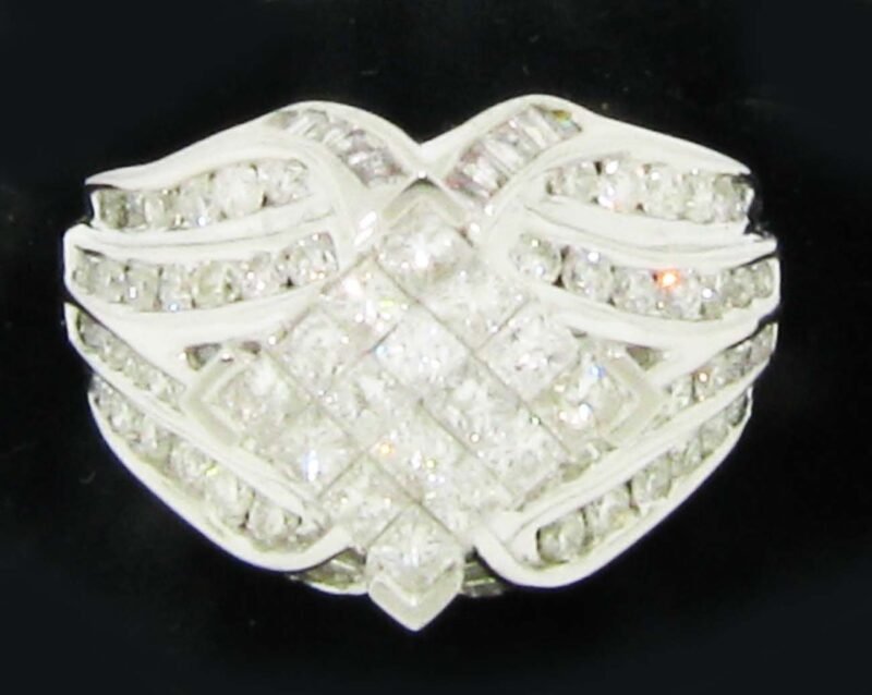 HR31826LSW - 14K White Gold Engagement Ring