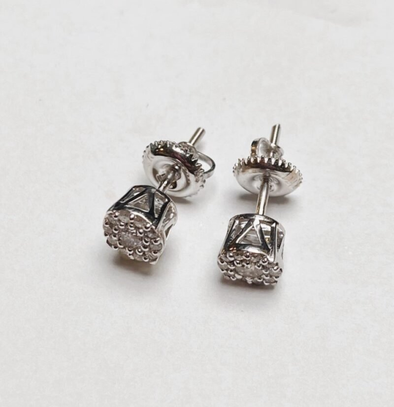 JP392324W - 14K White Gold Stud Earrings