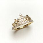KR103263Y - 14K Yellow Gold Ring