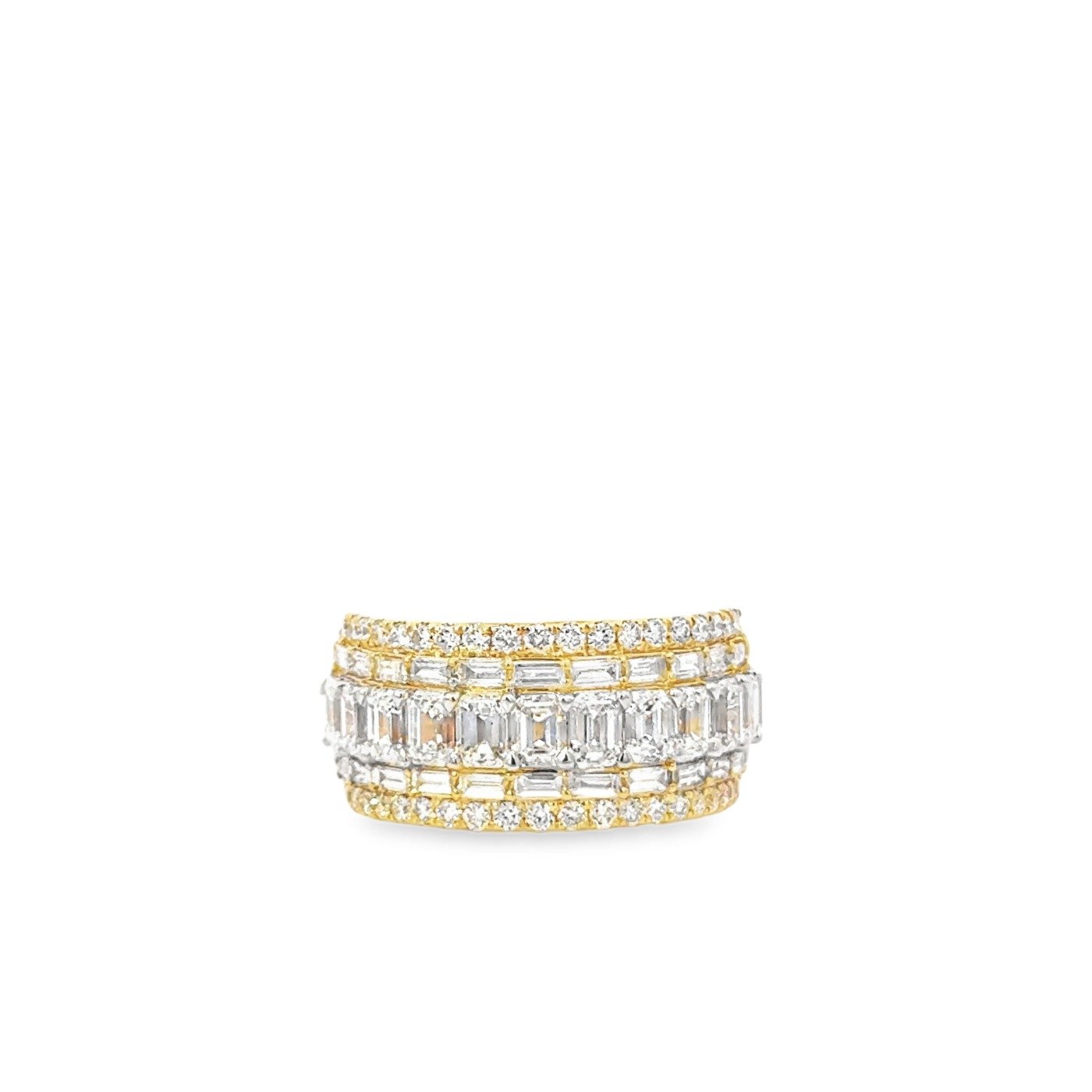 KR104207Y2 - 14K Yellow Gold Gents Ring