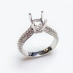 KR105653SMW - 14K White Gold Semi Mount Ring