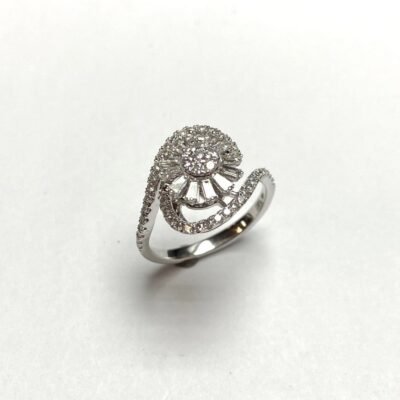 KR603101W - 14K White Gold Ring