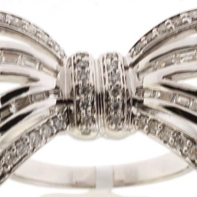 LR02506 - 14K White Gold Ring