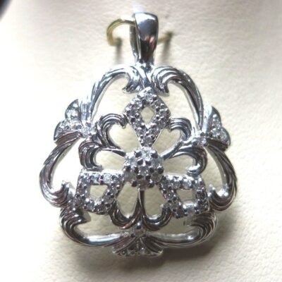 ON31975PW - 14K White Gold Pendant