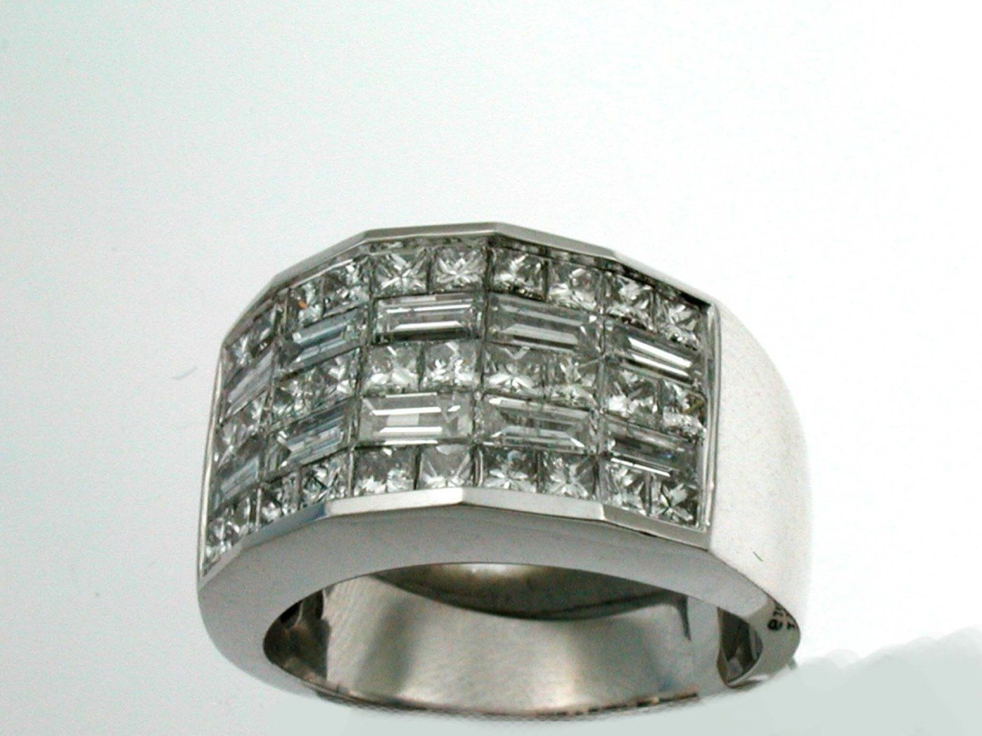 PCLC179AW - 14K White Gold Anniversary Ring