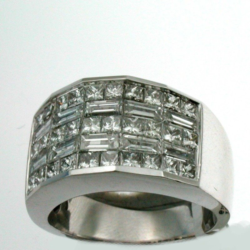 PCLC179AW - 14K White Gold Anniversary Ring