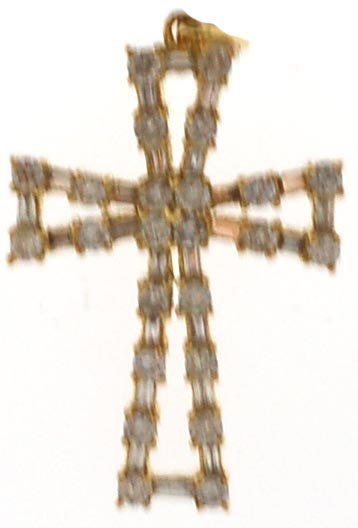PD00742 - 14K Yellow Gold Cross Pendant