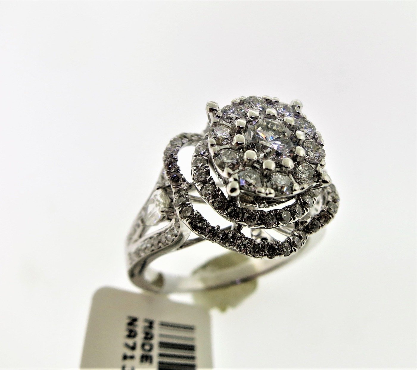 R36845LSW/BH - 14K White Gold Engagement Ring