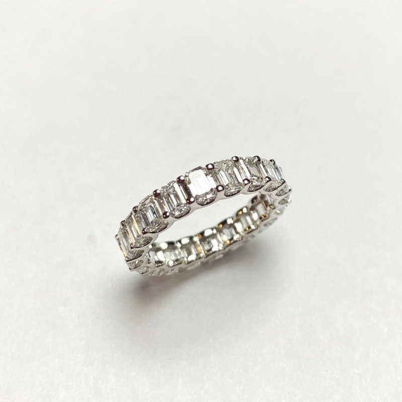 R5091B-W7 - 14K White Gold Eternity Band