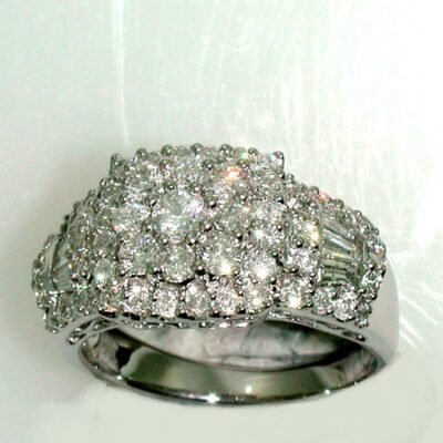 R64211FW - 14K White Gold Ring
