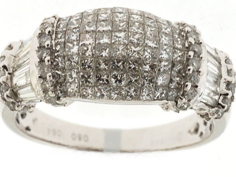RD4676 - 14K White Gold Ring