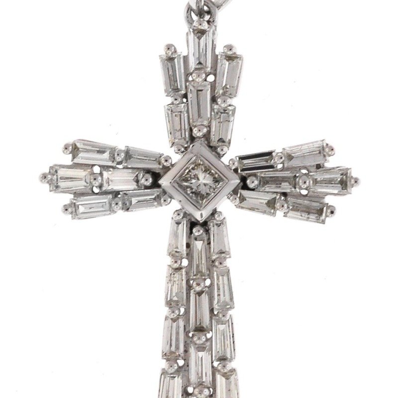 SPD00743 - 14K White Gold Cross Pendant
