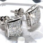 SVE03131AFW-1 - 14K White Gold Stud Earrings