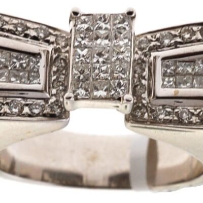 TR18272 - 14K White Gold Engagement Ring