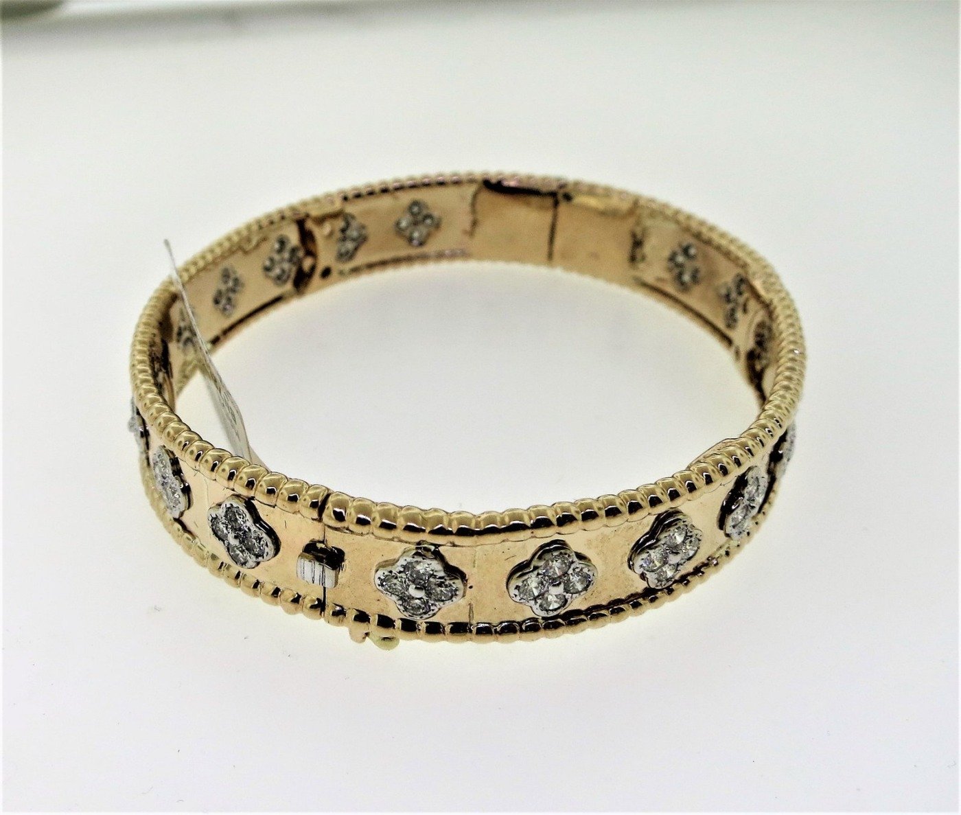 UB10296BGHY53 - 14K Yellow Gold Bangle