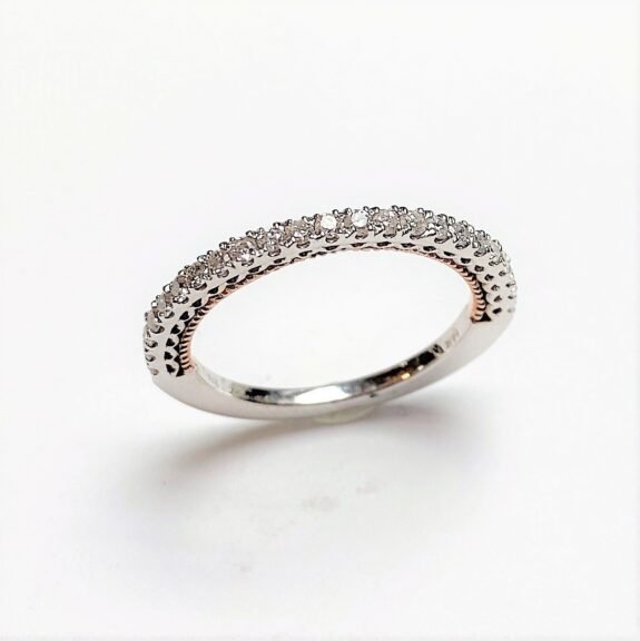 UB10314LWP53 - 14K Two Tones Gold Wedding Band