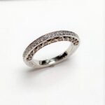 UB10323LWY53 - 14K Two Tones Gold Wedding Band