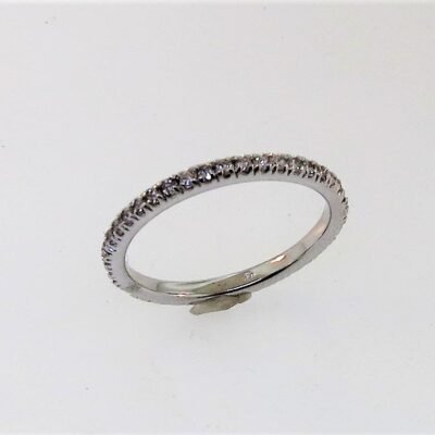 UB10351-1ETW53 - 14K White Gold Wedding Band