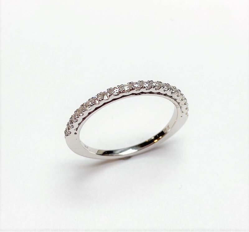 UB10390-2J-LW - 14K White Gold Wedding Band