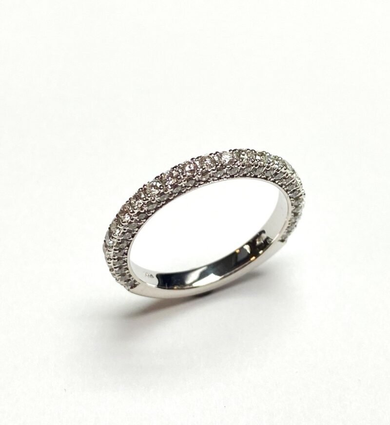 UB10549LTW -   Wedding Band