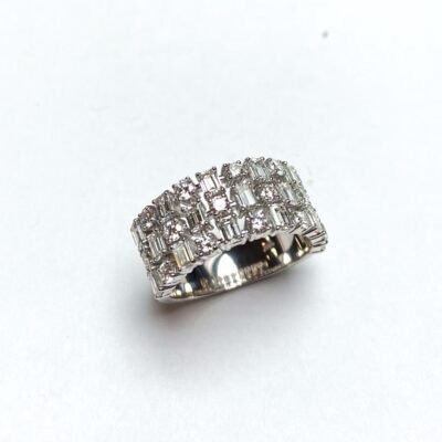 UB10564AW1 - 14K White Gold Anniversary Ring