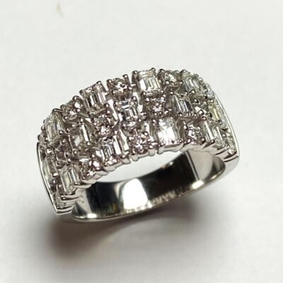 UB10596ABW - 14K White Gold Anniversary Ring