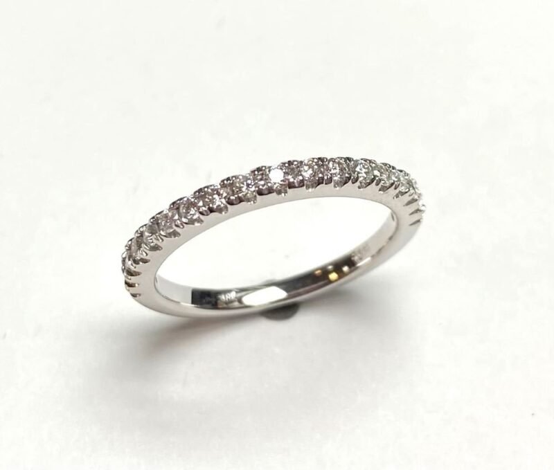 UB10599ABW - 14K White Gold Anniversary Ring