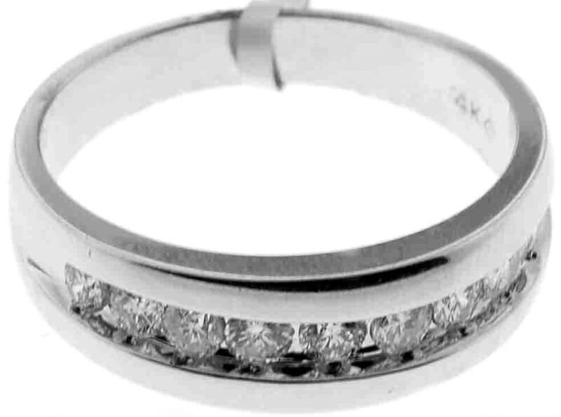 UB2902GW-A - 14K White Gold Gents Ring