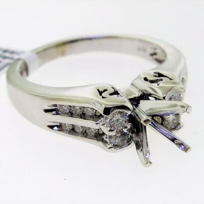 UB3943SMW -   Semi Mount Ring