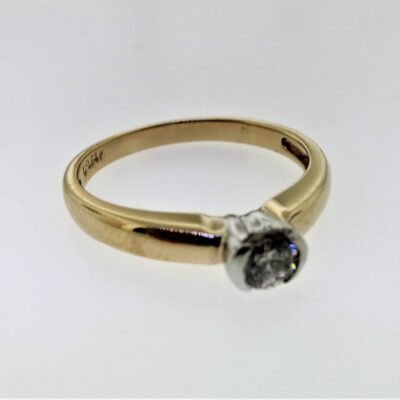 UB523LSY -   Engagement Ring