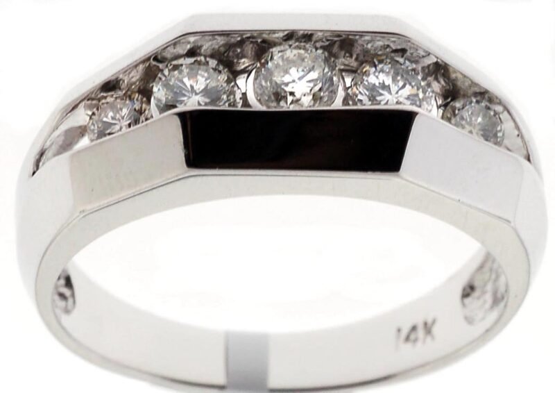UB5254GW - 14K White Gold Ring