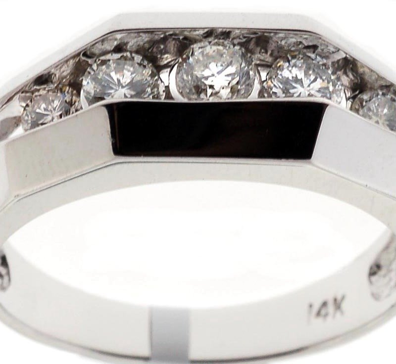 UB5254GW - 14K White Gold Ring